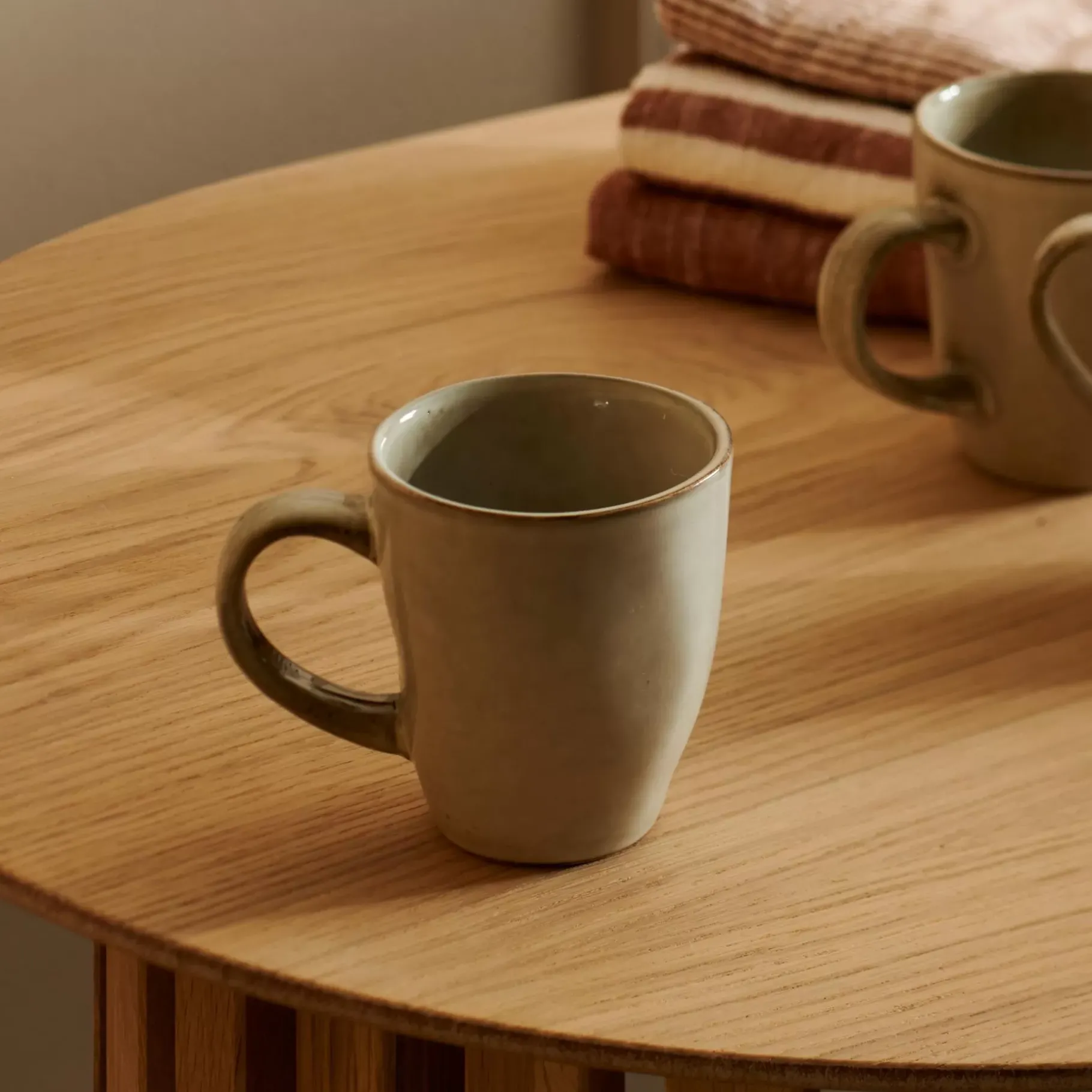 CASA Earth Marl Taza Con Asa Crema