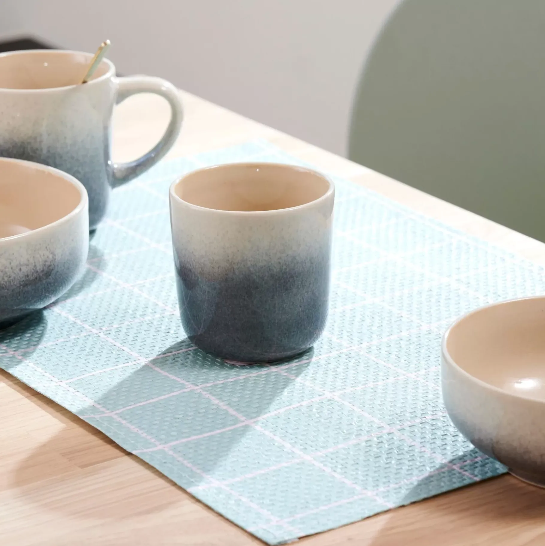 CASA Jessie Grey Taza Sin Asa Gris