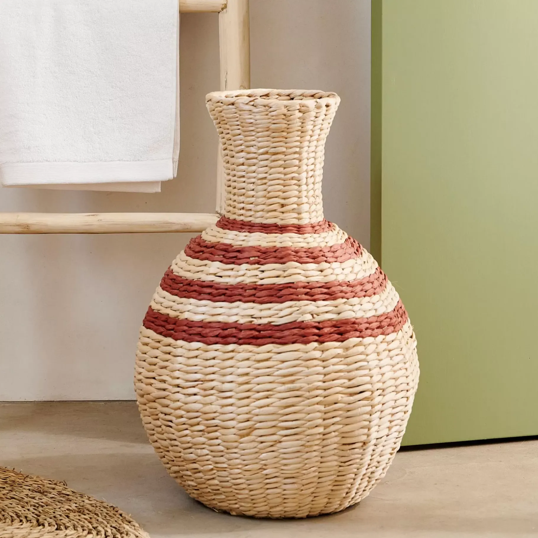 CASA Nepal Florero Marron, Natural, Rojo Oscuro